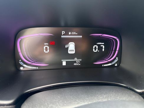 Used 2023 Kia Soul LX w/ LX Technology Package FWD image 23