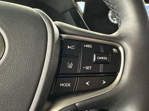 Used 2024 Lexus ES 350 w/ Premium Package FWD image 16