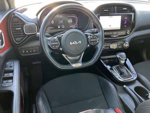 Used 2024 Kia Soul GT-Line image 15