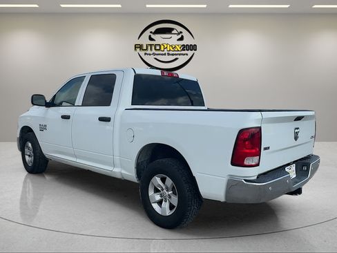 Used 2022 RAM 1500 Classic SLT w/ Electronics Group AWD/4WD image 5