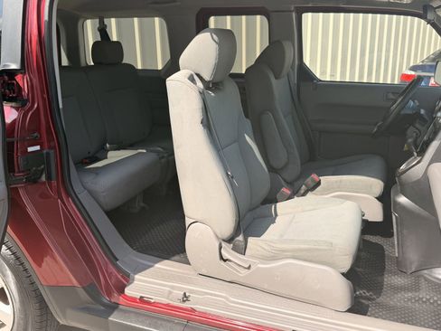 Used 2010 Honda Element EX image 16