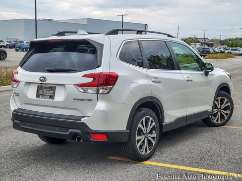 Used 2021 Subaru Forester Limited AWD/4WD image 7