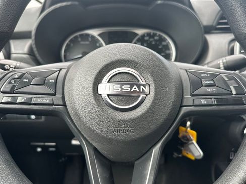 Used 2024 Nissan Versa S w/ Trunk Package image 22