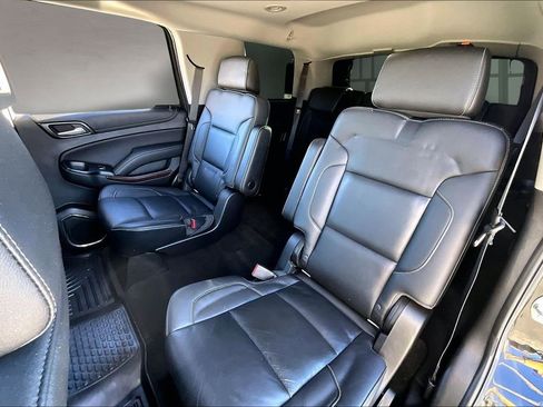 Used 2018 GMC Yukon SLT w/ Premium Edition image 22