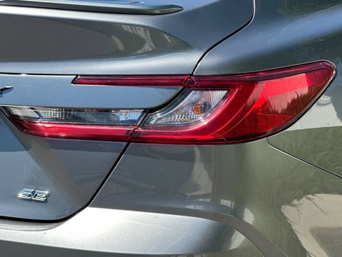 Used 2025 Toyota Camry SE FWD image 24