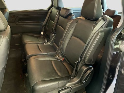 Used 2023 Honda Odyssey EX-L image 24