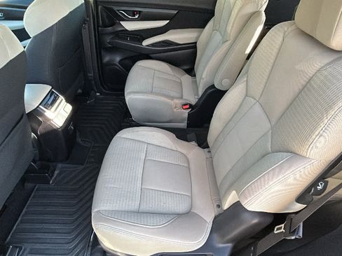 Used 2022 Subaru Ascent Premium w/ Convenience Package AWD/4WD image 25