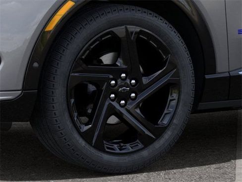 New 2024 Chevrolet Equinox EV RS image 9