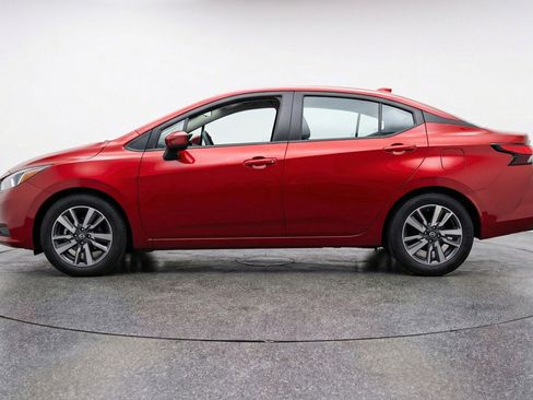 Used 2025 Nissan Versa SV FWD image 5