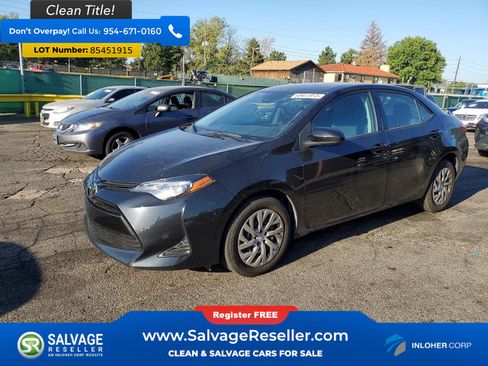 Used 2019 Toyota Corolla LE FWD image 1