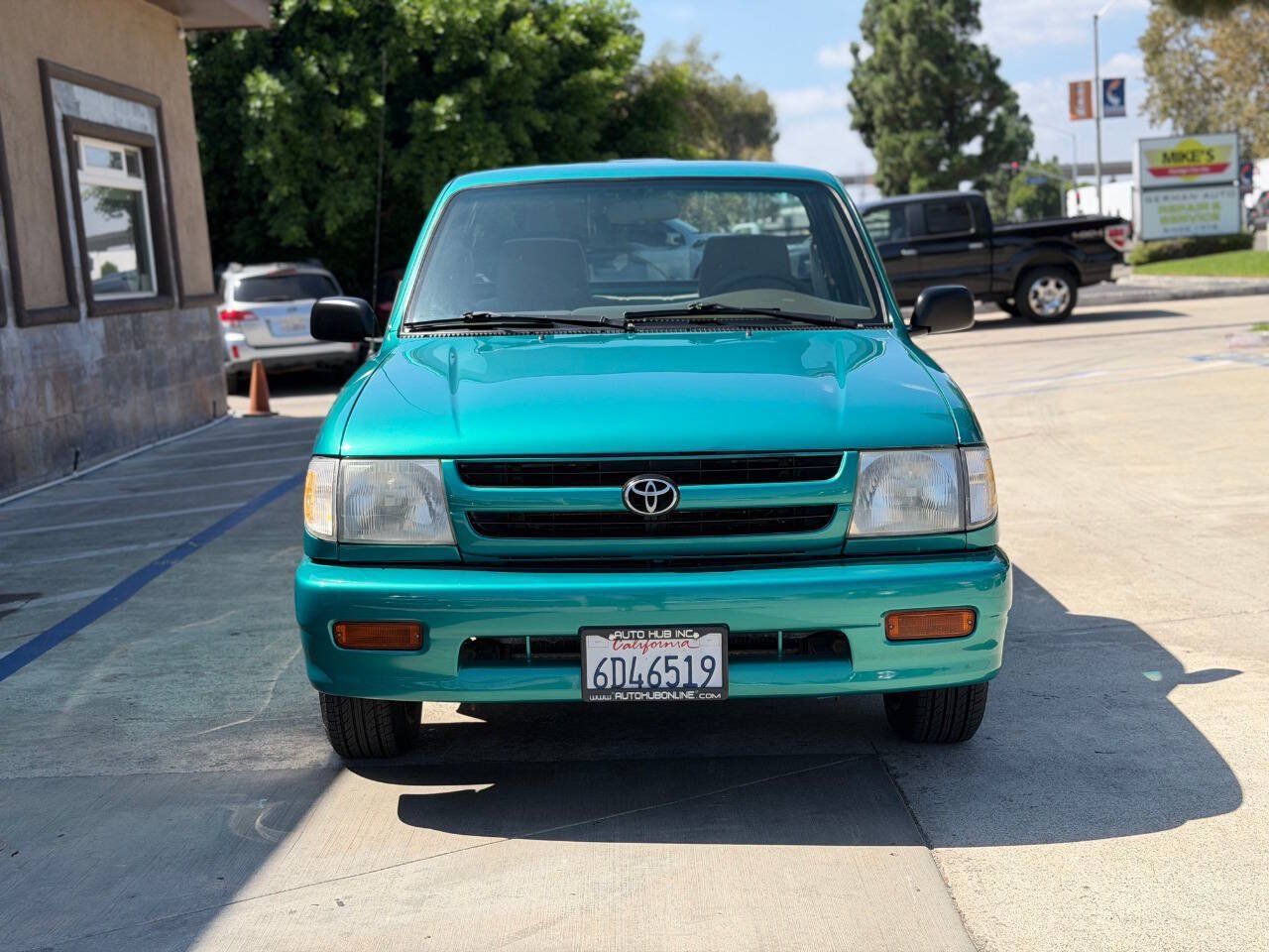 Used 1998 Toyota Tacoma 2WD Regular Cab image 3