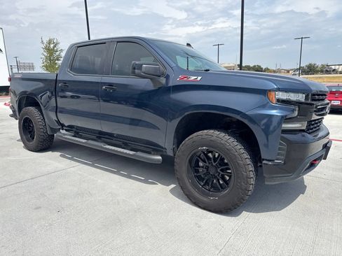 Used 2020 Chevrolet Silverado 1500 LT Trail Boss AWD/4WD image 4