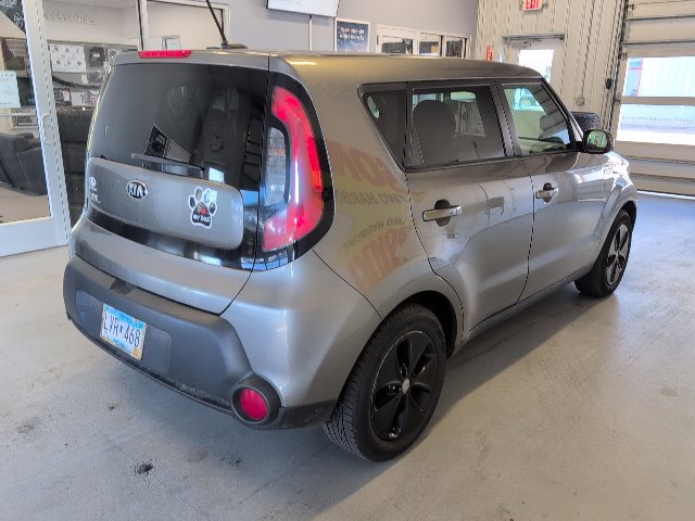 Used 2016 Kia Soul FWD image 5