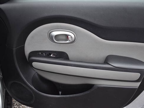 Used 2018 Kia Soul FWD image 12