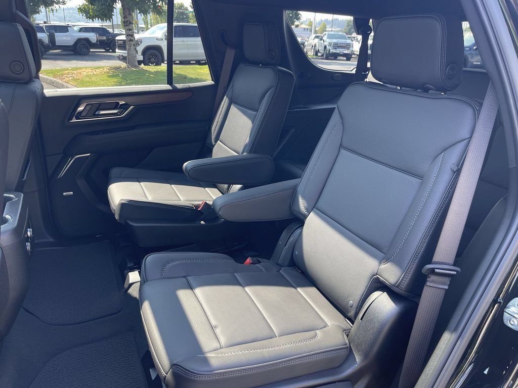 New 2026 GMC Yukon Denali w/ Sun & Power Step Package AWD/4WD image 26