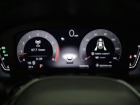 Used 2025 Acura ADX A-Spec image 3