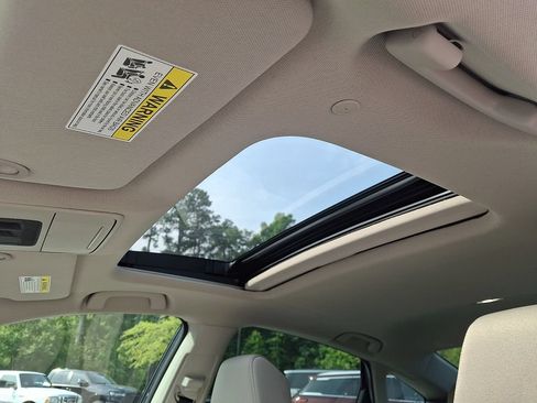 Used 2024 Honda Accord EX image 14
