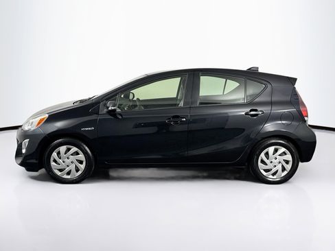 Used 2015 Toyota Prius C One FWD image 7