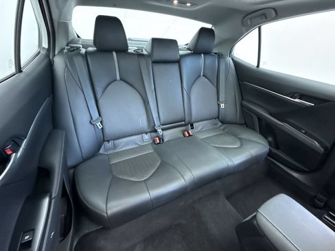 Used 2019 Toyota Camry XSE FWD image 41
