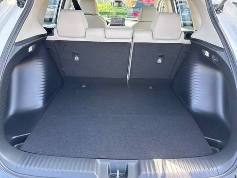 Certified 2025 Honda HR-V LX image 42