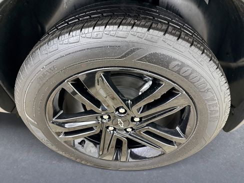 Used 2025 Chevrolet Trax ACTIV w/ Driver Confidence Package image 20