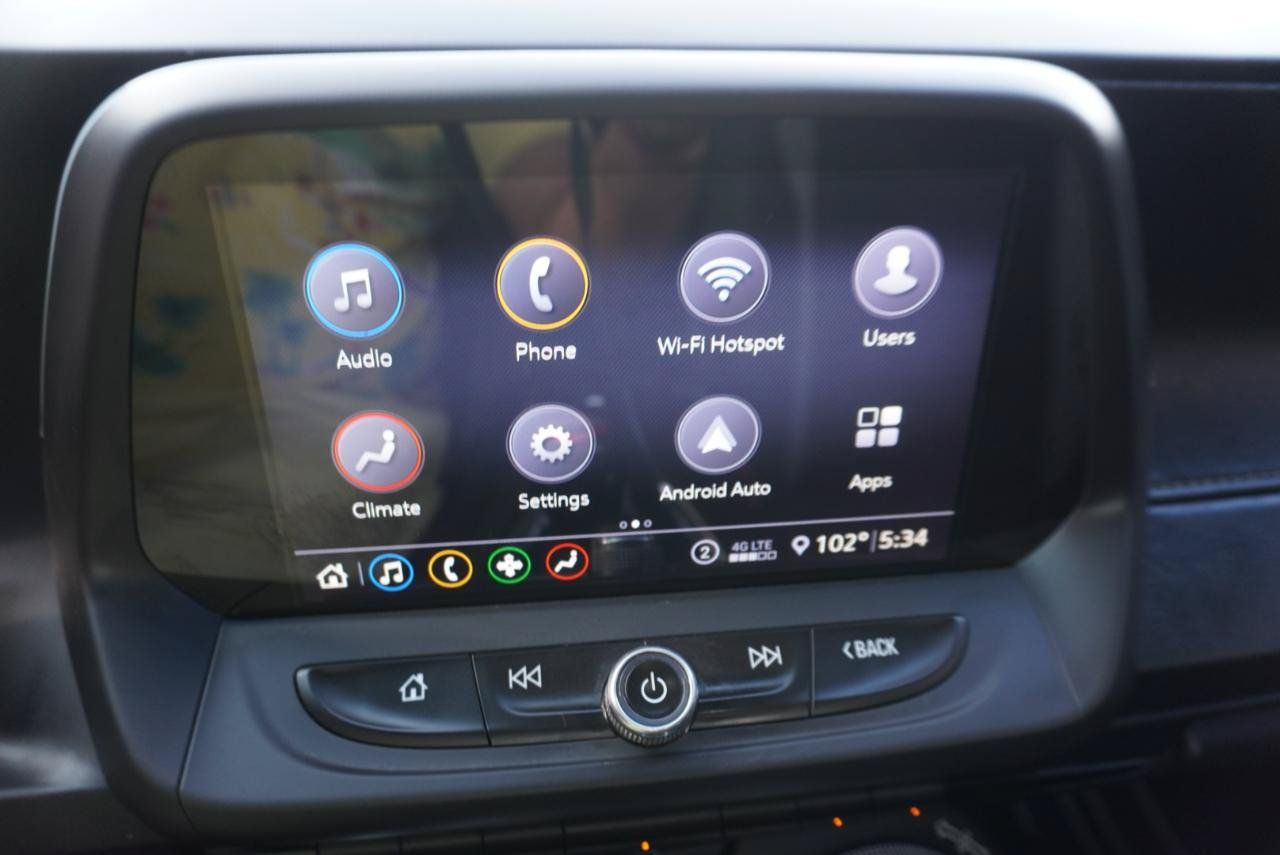 Used 2020 Chevrolet Camaro SS RWD image 38