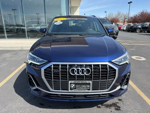 Used 2023 Audi Q3 2.0T Premium Plus w/ Premium Plus Package AWD/4WD image 2