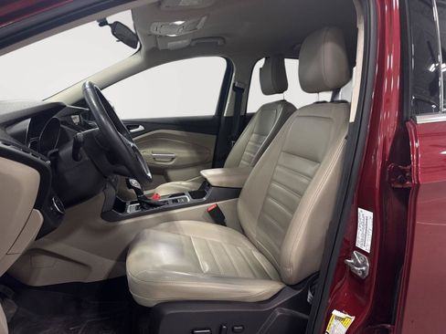 Used 2019 Ford Escape SEL AWD/4WD image 4