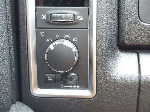 Used 2022 RAM 1500 Classic Warlock w/ Electronics Group image 24