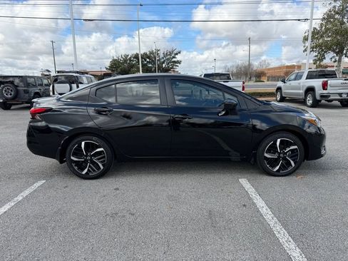 Used 2025 Nissan Versa SR w/ Trunk Package image 6