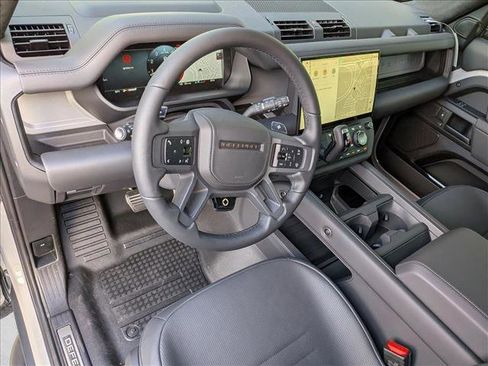 New 2026 Land Rover Defender 110 OCTA AWD/4WD image 3