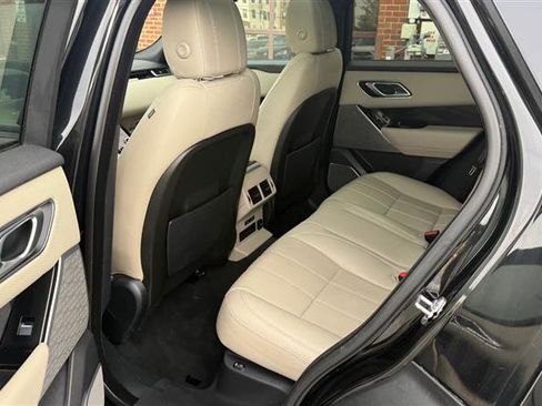 Used 2018 Land Rover Range Rover Velar R-Dynamic SE image 20