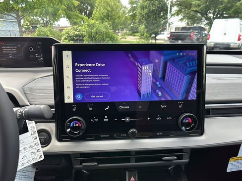 New 2026 Toyota C-HR AWD/4WD image 25
