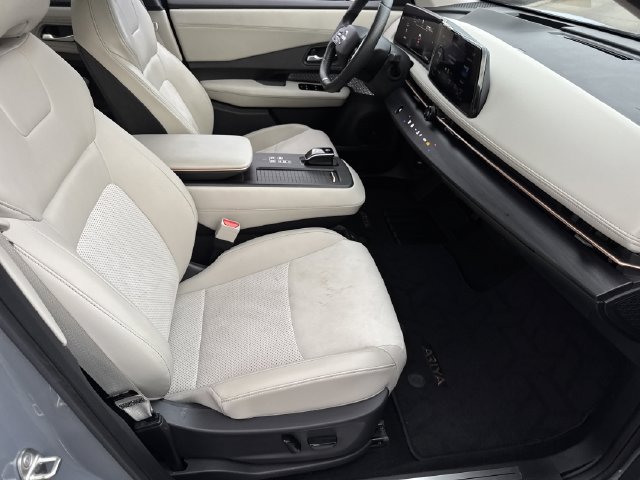 Certified 2024 Nissan Ariya AWD image 27