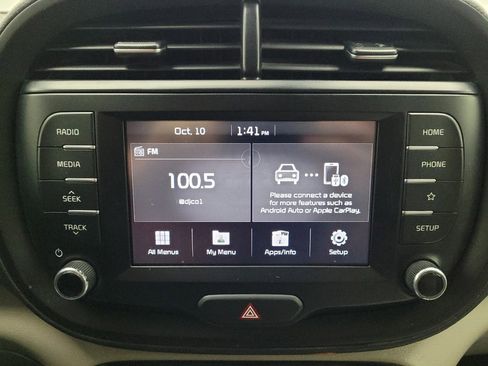 Used 2020 Kia Soul S FWD image 25