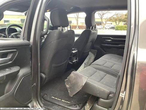 Used 2019 RAM 1500 Big Horn image 14