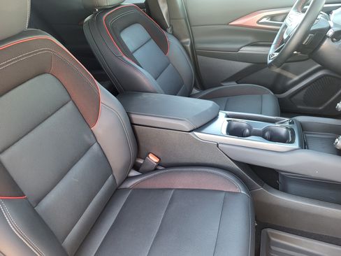 Used 2025 Chevrolet Equinox EV RS AWD/4WD image 13