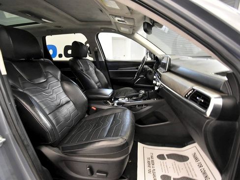 Used 2022 Kia Telluride SX w/ SX Prestige Package AWD/4WD image 18