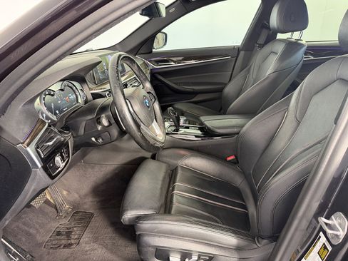 Used 2018 BMW 530i RWD image 5