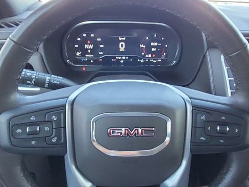 Used 2022 GMC Yukon SLT w/ SLT Luxury Package AWD/4WD image 18