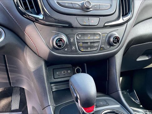 Certified 2023 Chevrolet Equinox RS image 31