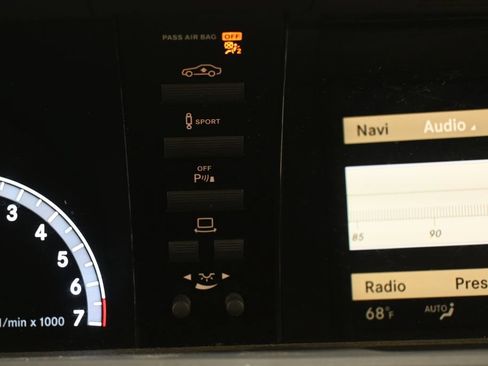 Used 2010 Mercedes-Benz S 550 4MATIC image 33