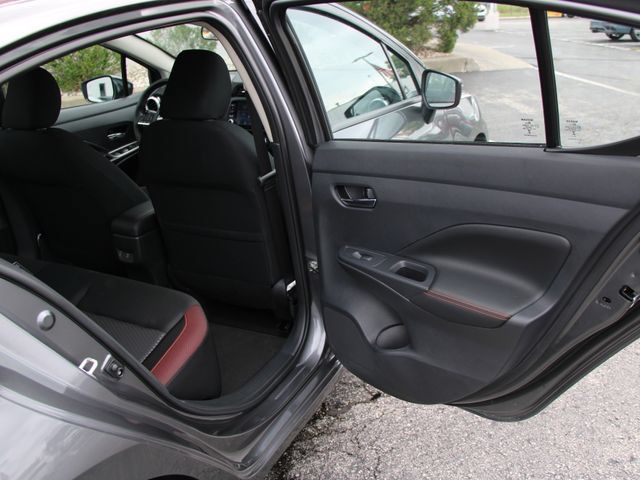 Certified 2025 Nissan Versa SR w/ Trunk Package FWD image 27