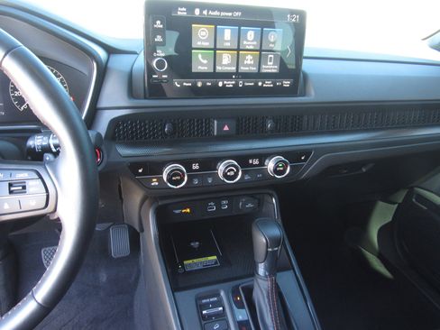 Used 2025 Honda CR-V Sport-L image 20