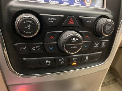 Used 2017 Jeep Grand Cherokee Overland image 31