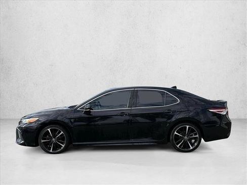 Used 2020 Toyota Camry XSE w/ Navigation Package FWD image 8