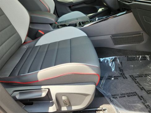 New 2025 Volkswagen GTI SE image 17