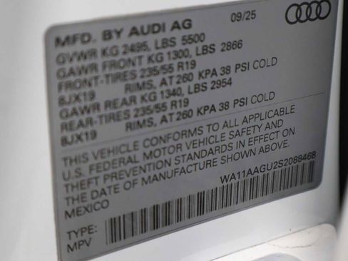 Certified 2025 Audi Q5 Premium w/ Convenience Package AWD/4WD image 39