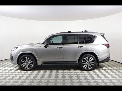 Used 2023 Lexus LX 600 4WD w/ Appearance Package