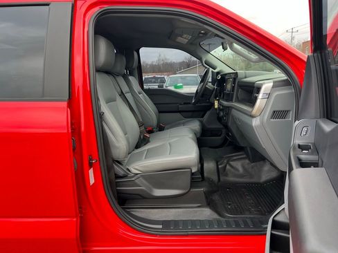Used 2025 Ford F350 XL w/ XL Chrome Package image 23